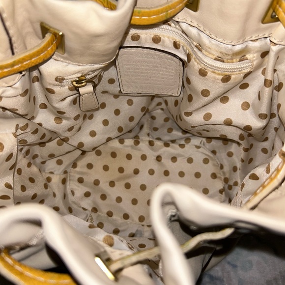 Coach 14501 Peyton Cream Soft Leather Drawstring bag - Picture 2 of 6